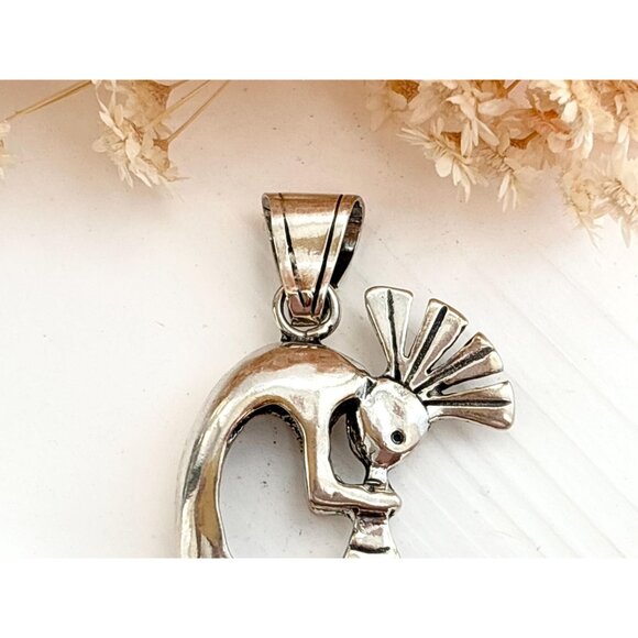 Sterling Silver Kokopelli Fertility Deity Carved Native American Vintage Pendant - Picture 4 of 10
